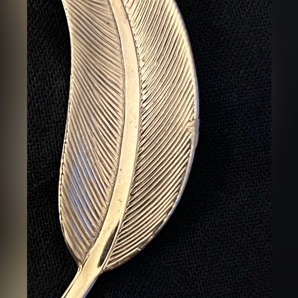 Feather Brooch - Picture 2 of 6